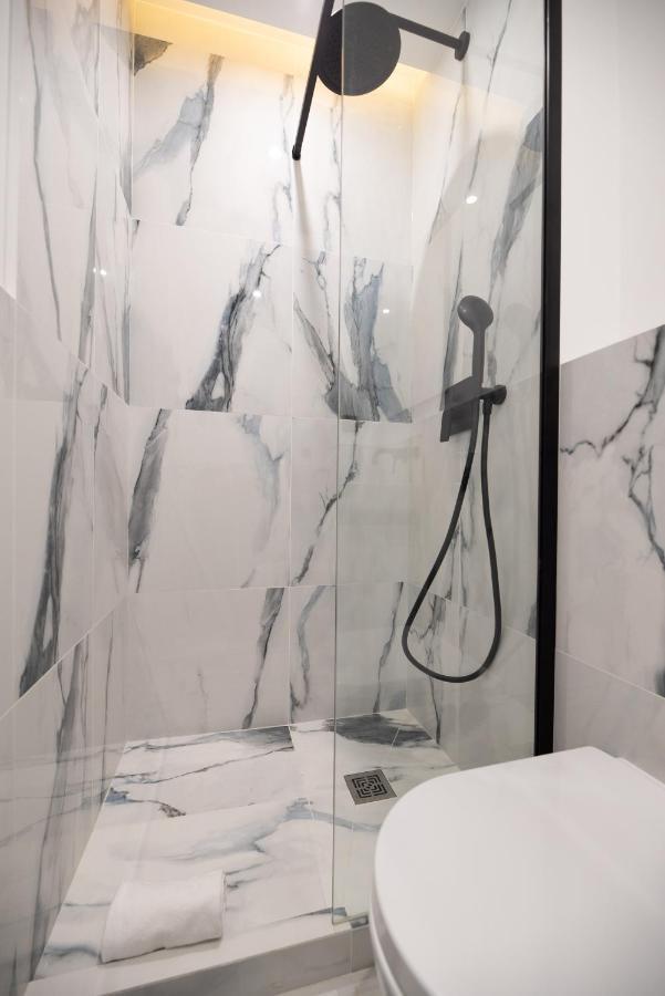 Mbm - Upper Marais Apartment Paris Luaran gambar